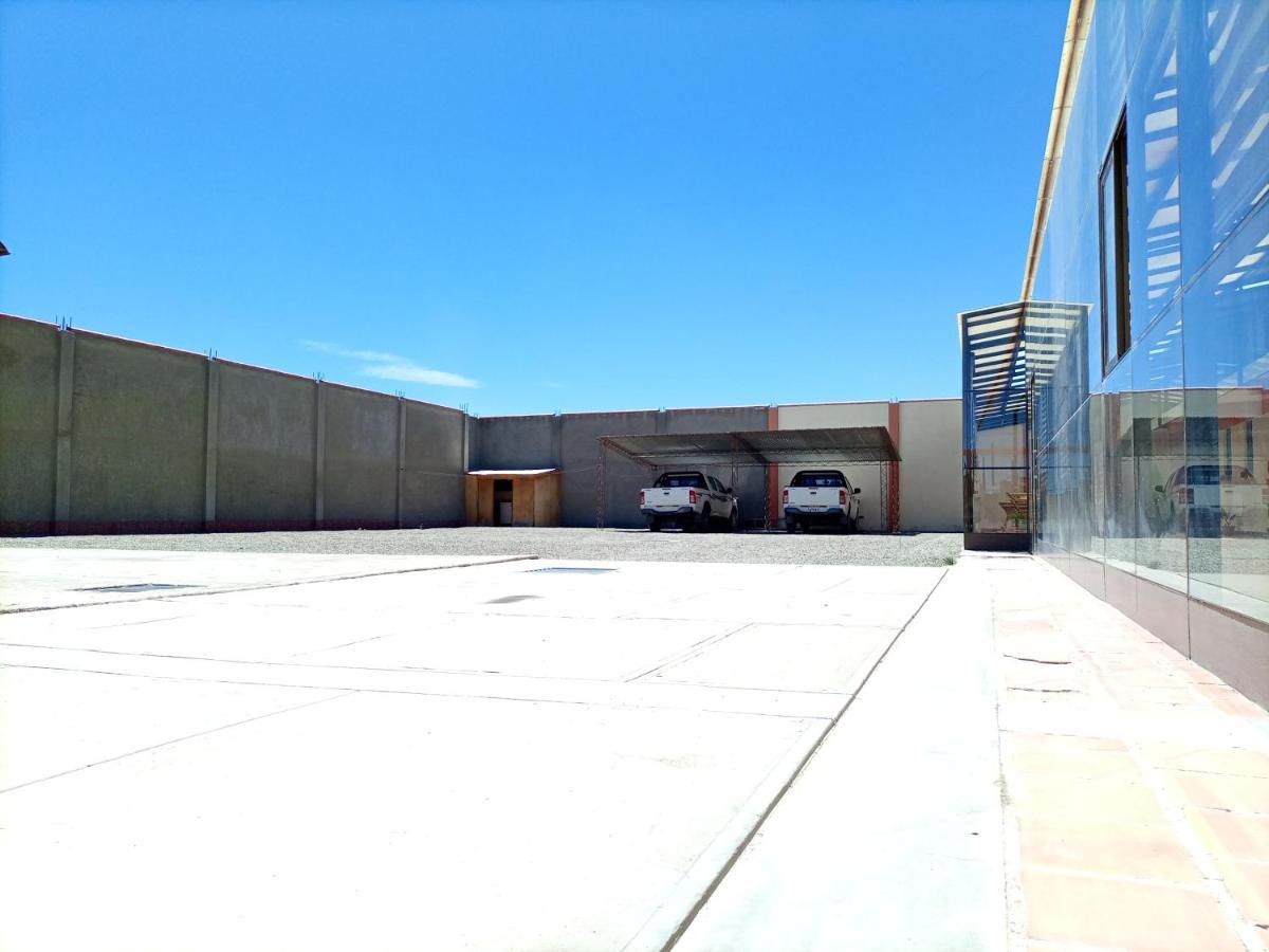 אויוני Hotel Cesare מראה חיצוני תמונה